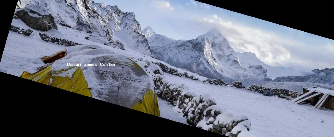 Valiant Tanks: Indian Glory Multiplayer Valiant Tanks: Indian Glory multiplayer battle with multiple tanks fighting in a village setting